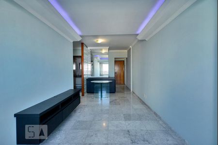 Sala de apartamento para alugar com 3 quartos, 69m² em Vila Pompéia, São Paulo