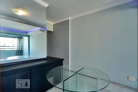 Sala de apartamento para alugar com 3 quartos, 69m² em Vila Pompéia, São Paulo