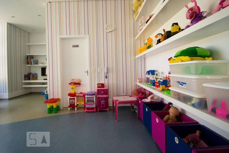 Apartamento à venda com 75m², 2 quartos e 2 vagasBrinquedoteca