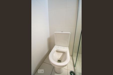 Apartamento à venda com 75m², 2 quartos e 2 vagasBanheiro da Suíte