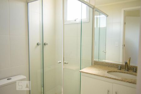 Apartamento à venda com 75m², 2 quartos e 2 vagasBanheiro da Suíte