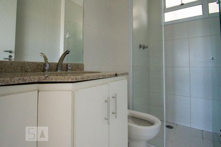 Apartamento à venda com 75m², 2 quartos e 2 vagasBanheiro