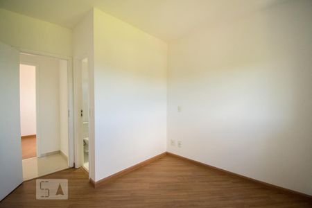 Apartamento à venda com 75m², 2 quartos e 2 vagasSuíte
