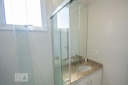 Apartamento à venda com 75m², 2 quartos e 2 vagasBanheiro da Suíte