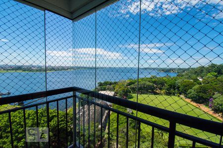 Apartamento à venda com 75m², 2 quartos e 2 vagasVista da Varanda