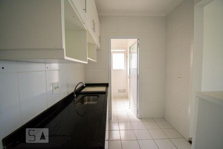 Apartamento à venda com 75m², 2 quartos e 2 vagasCozinha