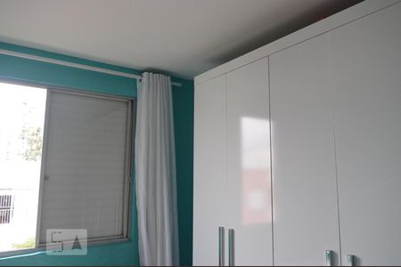 Apartamento à venda com 74m², 3 quartos e 1 vagaQuarto 2