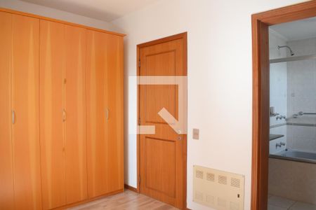 Suíte de apartamento para alugar com 3 quartos, 95m² em Bigorrilho, Curitiba