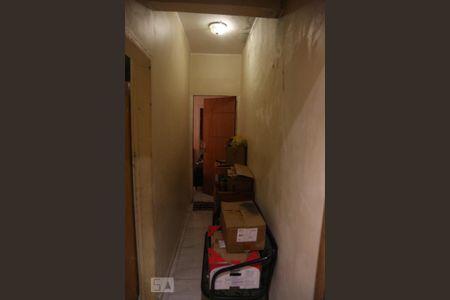 Casa à venda com 300m², 6 quartos e 3 vagasCorredor