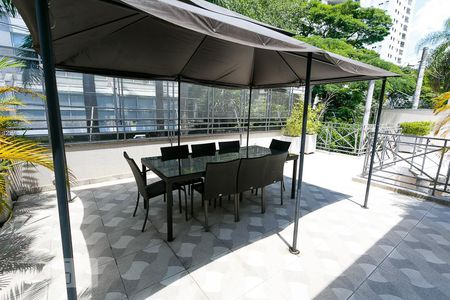 Casa à venda com 450m², 4 quartos e 6 vagas