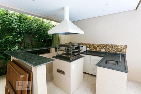 Casa à venda com 450m², 4 quartos e 6 vagas