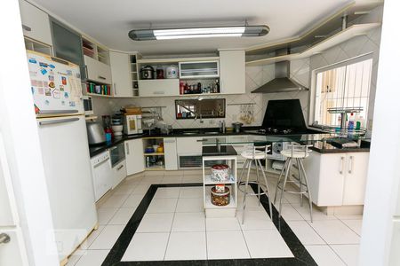 Casa à venda com 450m², 4 quartos e 6 vagas