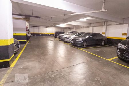 Apartamento para alugar com 51m², 1 quarto e 1 vaga Apartamento para alugar com 51m², 1 quarto e 1 vagaGaragem