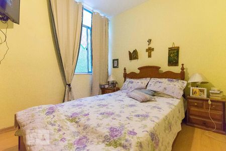 Casa à venda com 300m², 5 quartos e sem vaga Casa à venda com 300m², 5 quartos e sem vagaSuíte 1