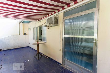 Casa à venda com 300m², 5 quartos e sem vaga Casa à venda com 300m², 5 quartos e sem vagaVaranda da Suíte 4