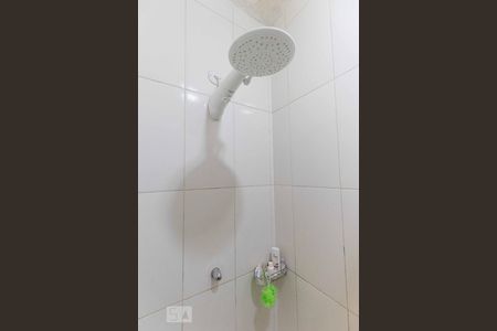 Casa à venda com 300m², 5 quartos e sem vaga Casa à venda com 300m², 5 quartos e sem vagaBanheiro da Suíte 3 - Chuveiro elétrico