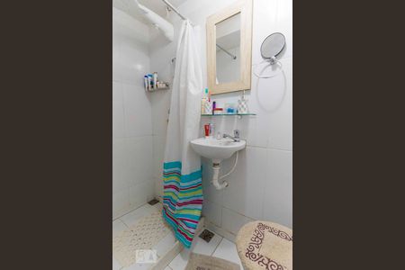 Casa à venda com 300m², 5 quartos e sem vaga Casa à venda com 300m², 5 quartos e sem vagaBanheiro da Suíte 4