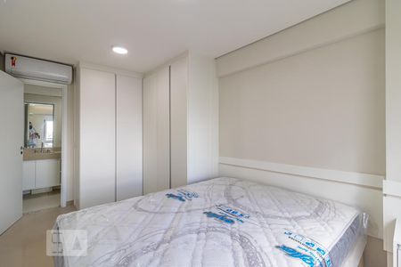 Suíte de apartamento para alugar com 1 quarto, 49m² em Alphaville Industrial, Barueri