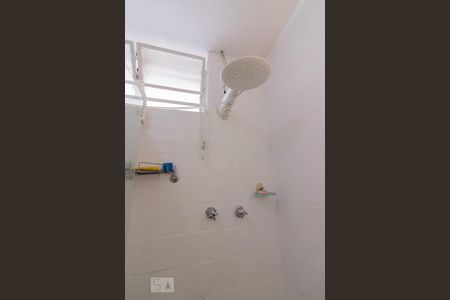 Casa à venda com 160m², 3 quartos e 2 vagas Casa à venda com 160m², 3 quartos e 2 vagasBanheiro Social