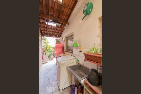 Casa à venda com 160m², 3 quartos e 2 vagas Casa à venda com 160m², 3 quartos e 2 vagasÁrea de Serviço