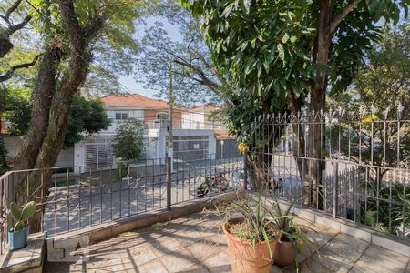 Casa à venda com 160m², 3 quartos e 2 vagas Casa à venda com 160m², 3 quartos e 2 vagasÁrea comum