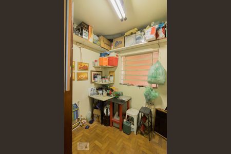 Casa à venda com 160m², 3 quartos e 2 vagas Casa à venda com 160m², 3 quartos e 2 vagasQuarto de Serviço