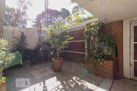 Casa à venda com 160m², 3 quartos e 2 vagas Casa à venda com 160m², 3 quartos e 2 vagas Garagem