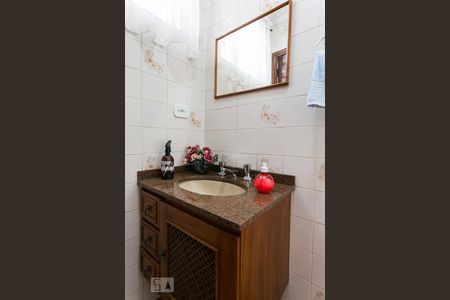 Casa para alugar com 130m², 3 quartos e 1 vagaBanheiro de Serviço