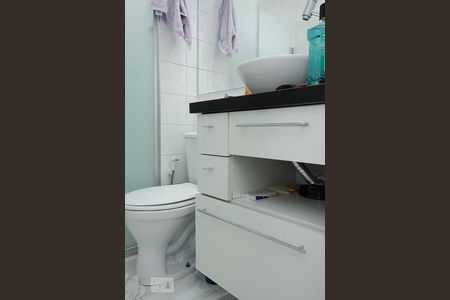 Apartamento à venda com 50m², 2 quartos e 1 vaga Apartamento à venda com 50m², 2 quartos e 1 vagaBanheiro - Armários