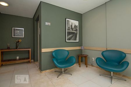 Apartamento à venda com 50m², 2 quartos e 1 vaga Apartamento à venda com 50m², 2 quartos e 1 vagaÁrea comum - Hall de entrada