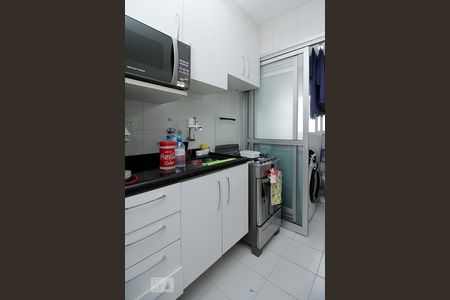 Apartamento à venda com 50m², 2 quartos e 1 vaga Apartamento à venda com 50m², 2 quartos e 1 vagaCozinha - Armários