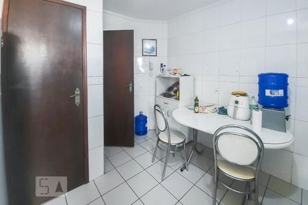 Apartamento à venda com 110m², 3 quartos e 2 vagas Apartamento à venda com 110m², 3 quartos e 2 vagasCozinha