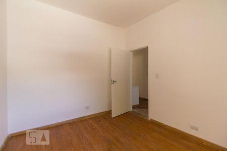 Casa à venda com 200m², 4 quartos e 2 vagasQuarto