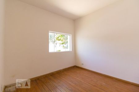 Casa à venda com 200m², 4 quartos e 2 vagasQuarto
