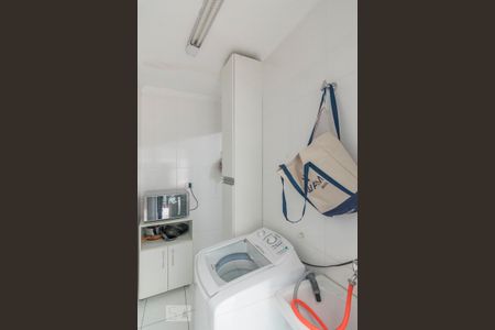 Apartamento à venda com 81m², 3 quartos e 1 vaga Apartamento à venda com 81m², 3 quartos e 1 vagaÁrea de Serviço