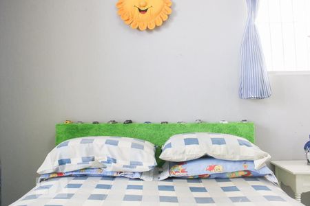 Casa à venda com 210m², 3 quartos e 2 vagas Casa à venda com 210m², 3 quartos e 2 vagasQuarto 3 - Suíte