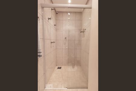 Casa à venda com 380m², 3 quartos e 2 vagasBanheiro Piso Inferior