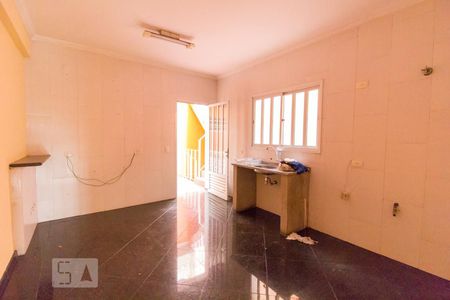 Cozinha de casa à venda com 3 quartos, 205m² em Vila Albertina, São Paulo