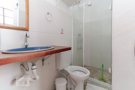 Casa à venda com 216m², 9 quartos e sem vaga Casa à venda com 216m², 9 quartos e sem vagaBanheiro 2