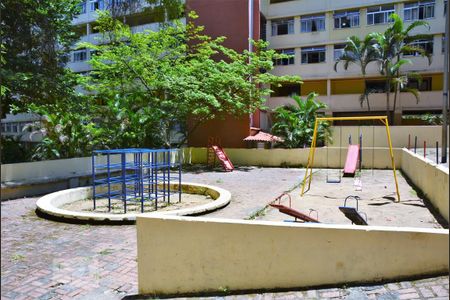 Apartamento à venda com 56m², 2 quartos e 1 vagaÁrea Comum - Playground
