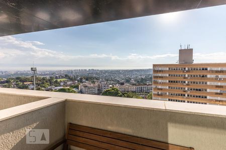 Sacada de apartamento para alugar com 2 quartos, 70m² em Petrópolis, Porto Alegre