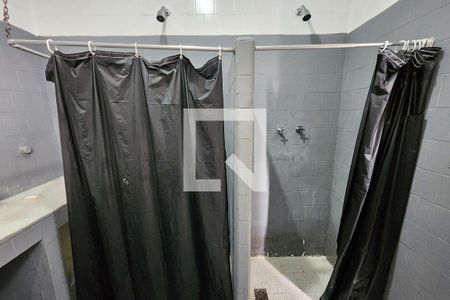 Apartamento à venda com 130m², 2 quartos e sem vaga Apartamento à venda com 130m², 2 quartos e sem vagaBanheiro