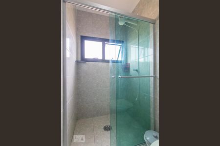 Banheiro da Suíte 1 de casa para alugar com 2 quartos, 70m² em Vila Bela Vista, Santo André