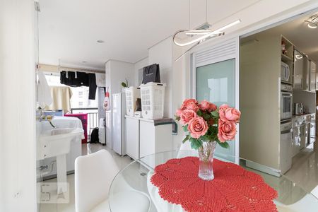 Apartamento à venda com 170m², 3 quartos e 5 vagas Apartamento à venda com 170m², 3 quartos e 5 vagasCopa