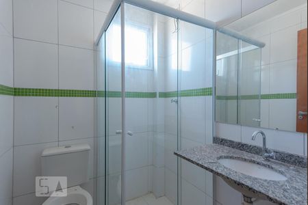 Banheiro de apartamento para alugar com 2 quartos, 60m² em Vila Maria Eugênia, Campinas