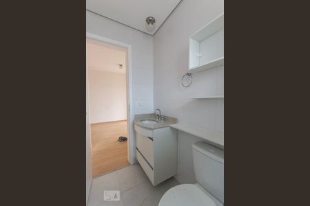 Apartamento para alugar com 70m², 2 quartos e 2 vagas Apartamento para alugar com 70m², 2 quartos e 2 vagasBanheiro