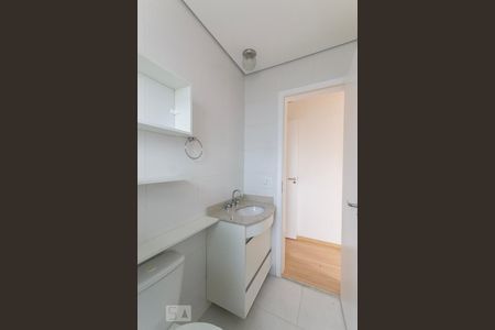 Apartamento para alugar com 70m², 2 quartos e 2 vagas Apartamento para alugar com 70m², 2 quartos e 2 vagasBanheiro da suíte