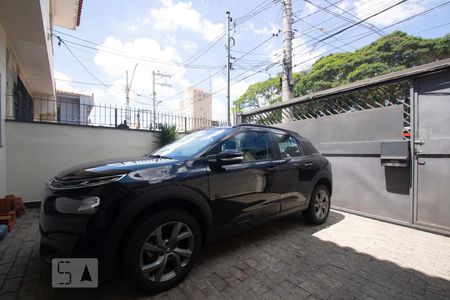 Casa à venda com 160m², 3 quartos e 2 vagas Casa à venda com 160m², 3 quartos e 2 vagasGaragem