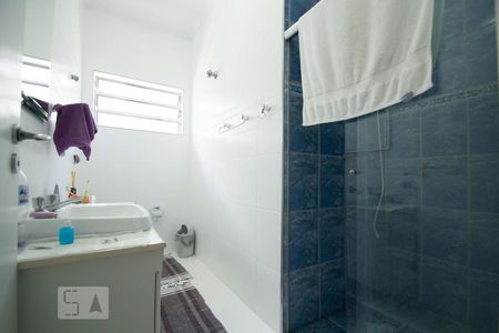 Casa à venda com 160m², 3 quartos e 2 vagas Casa à venda com 160m², 3 quartos e 2 vagasBanheiro