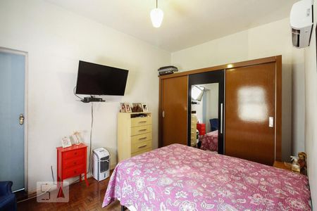 Casa à venda com 219m², 4 quartos e 3 vagas Casa à venda com 219m², 4 quartos e 3 vagasQuarto 3